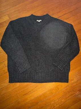 American Eagle Outfitters Charcoal Ribbed Crewneck Sweater